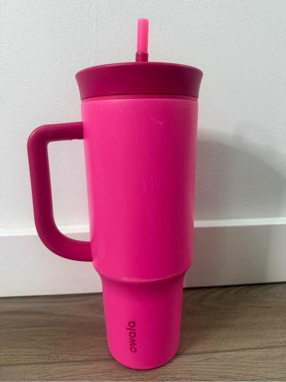 Owala Be Mine 40oz Tumbler Limited Edition Valentine’s Day Pink Cup